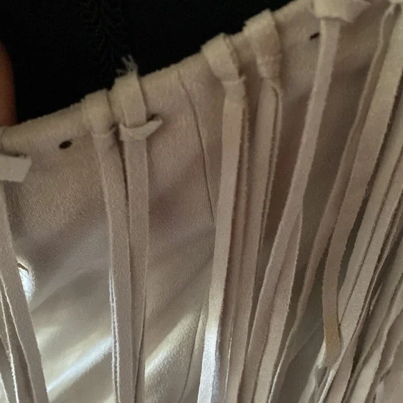 Zara Trafaluc Party Top Suede Off White Fringe Haltered Medium Pre Owned EC - Picture 8 of 13